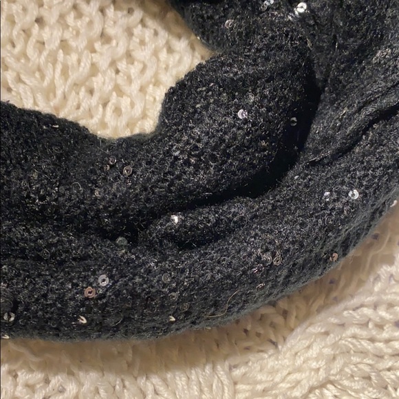 Hat & scarf set - Picture 4 of 5